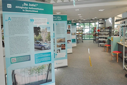 Die Ausstellung Du Jude der Kölnische Gesellschaft für Christlich-Jüdische Zusammenarbeit