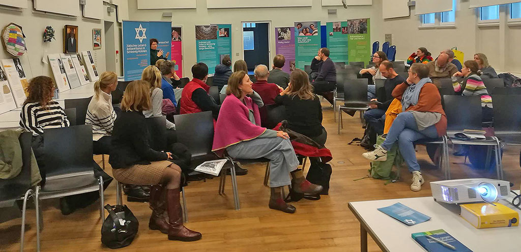 Wanderausstellung Jüdisches Leben und Antisemitismus in Schleswig-Holstein, eine Spurensuche